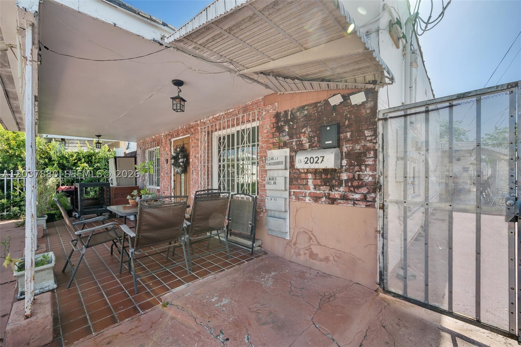 DUAL CONDO NO 1 - Residential Income