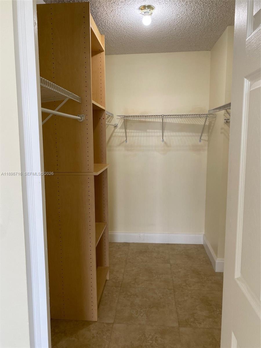 OCEANVIEW PARK CONDO - Residential