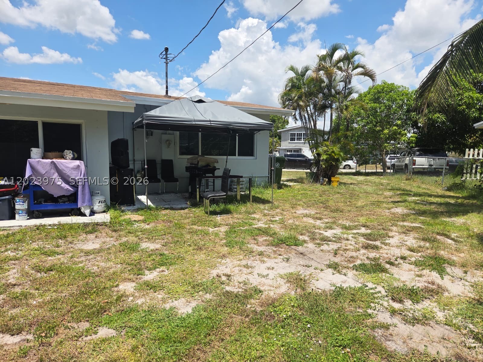 LAUDERDALE VILLAS - Residential