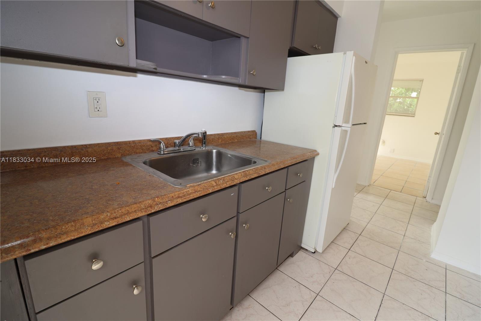 PROSPECT GARDENS - Residential Lease