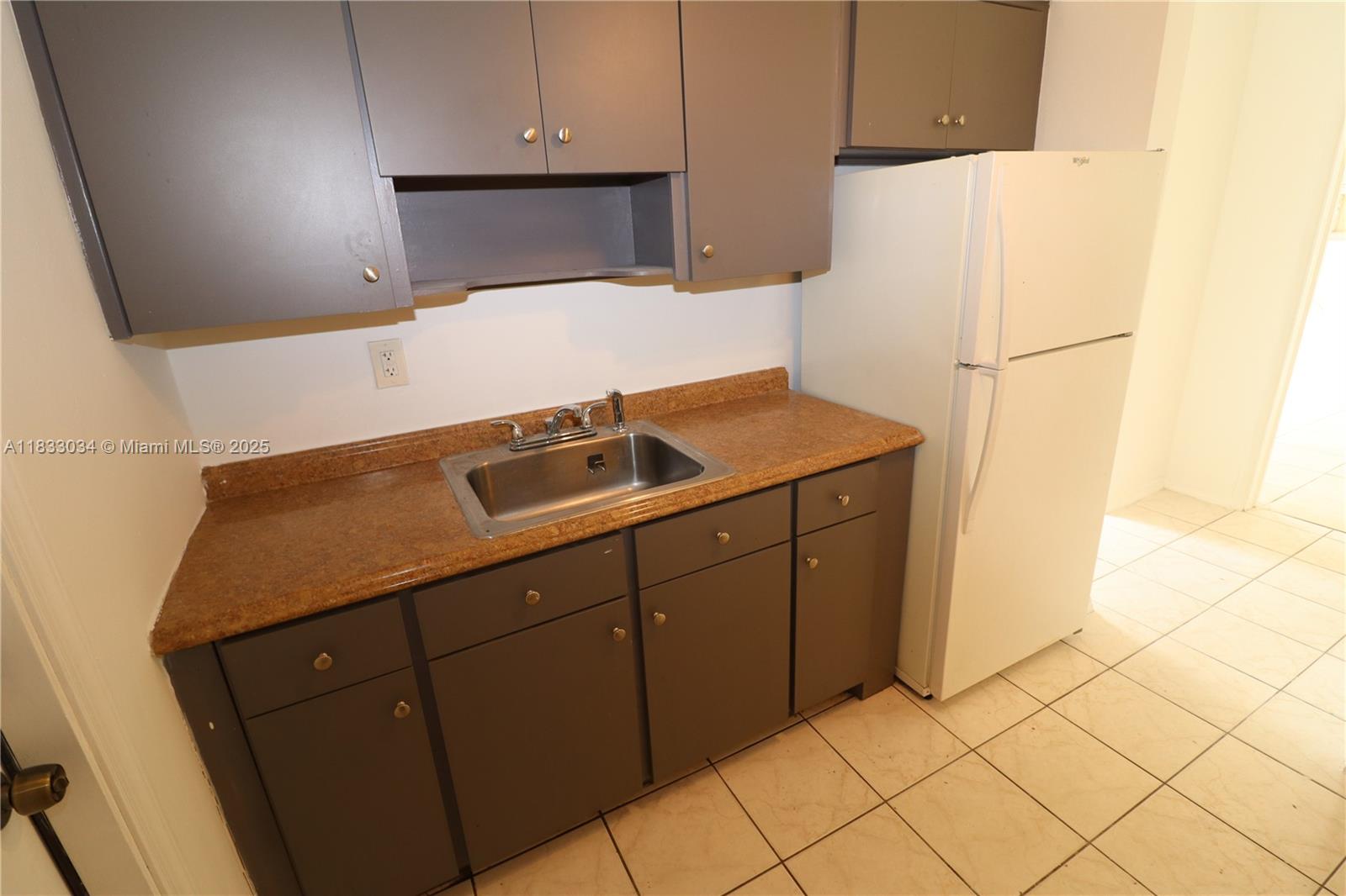 PROSPECT GARDENS - Residential Lease