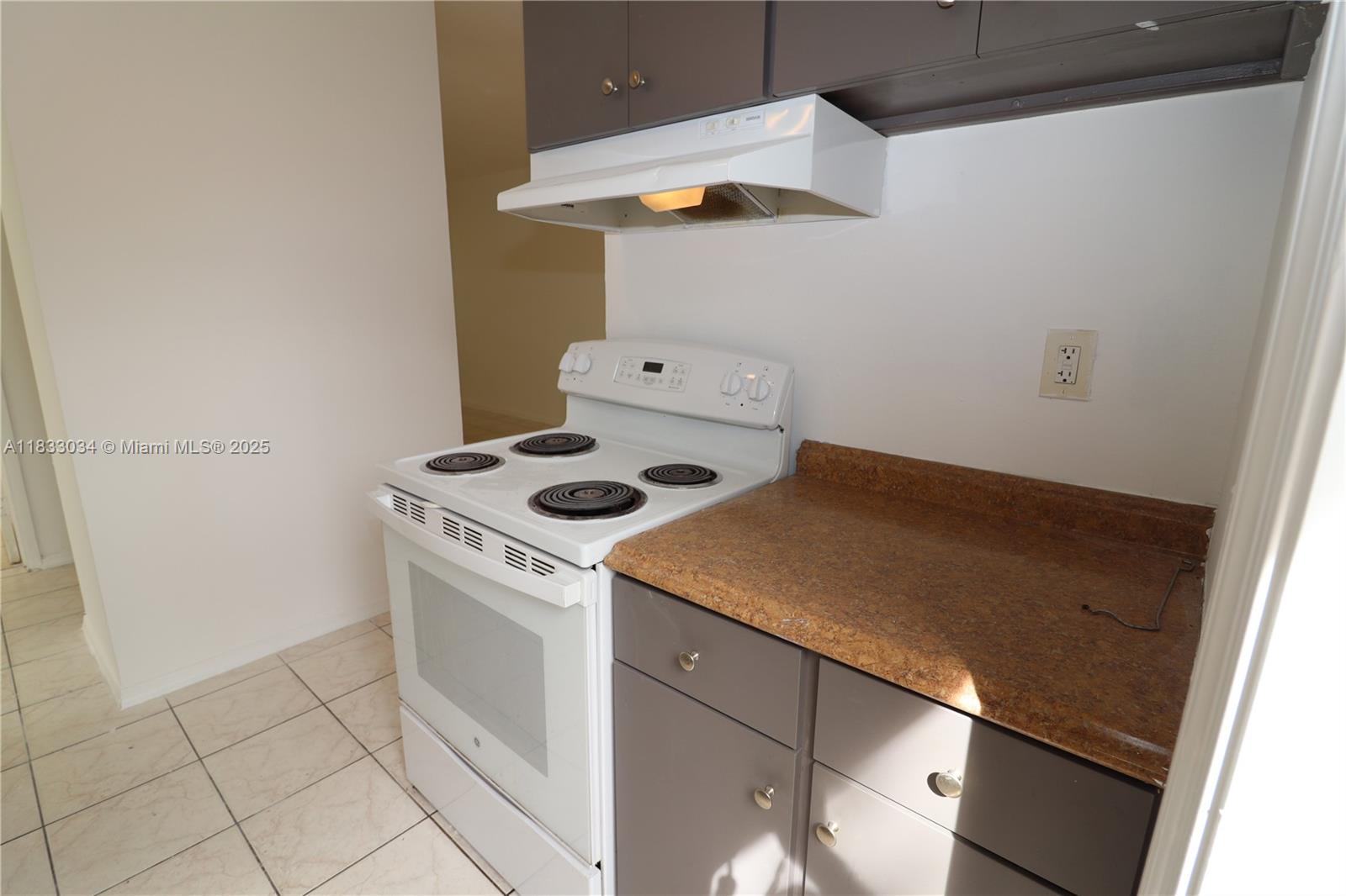 PROSPECT GARDENS - Residential Lease