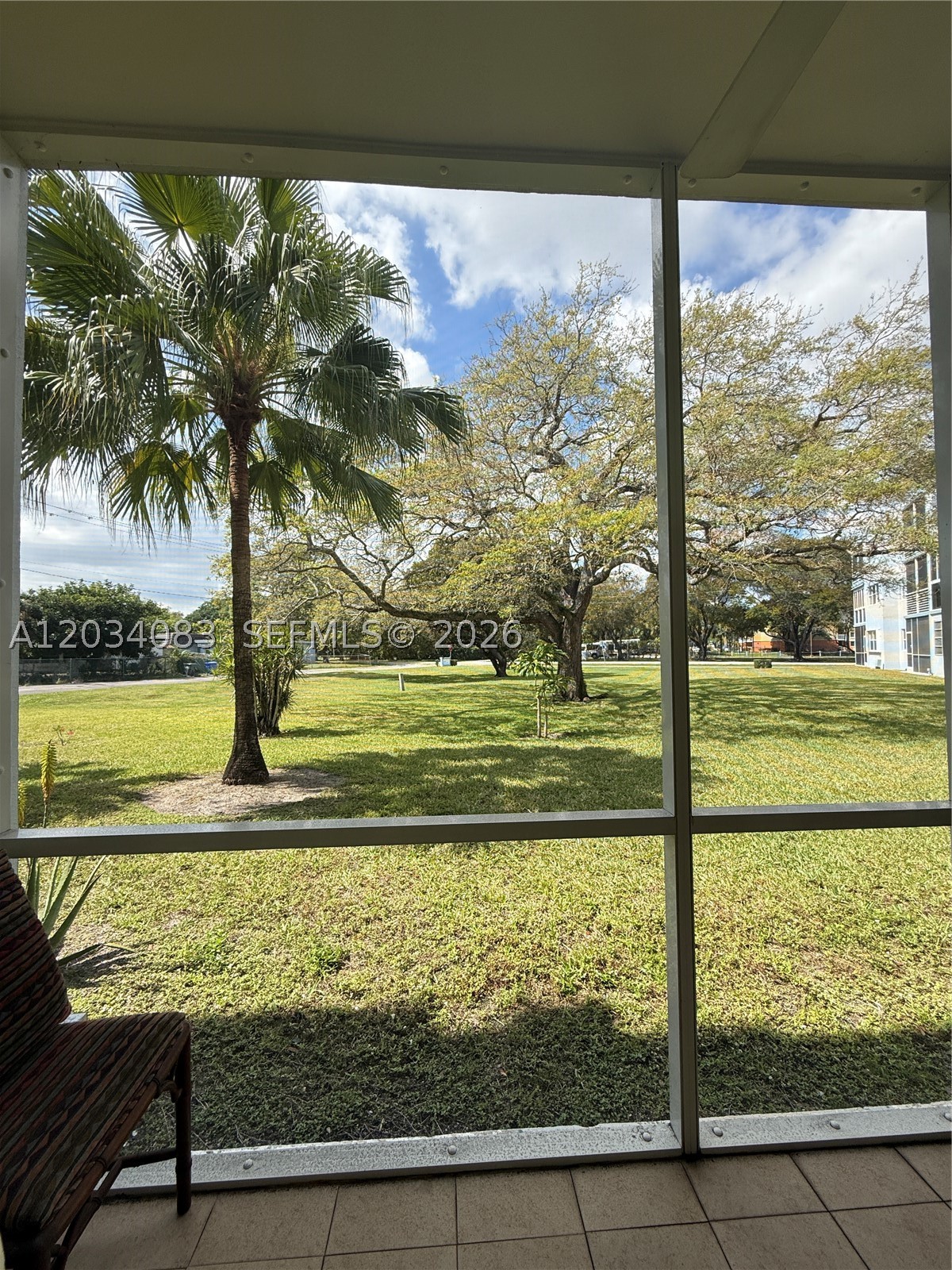 SHERIDAN LAKES CONDO APTS - Residential