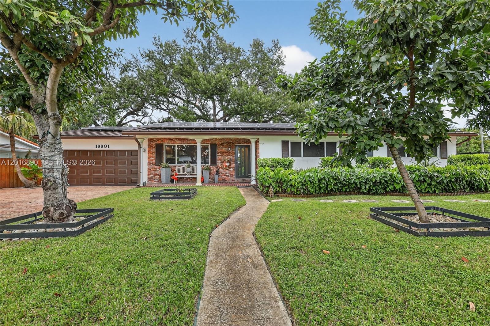HIGHLAND OAKS - Residential