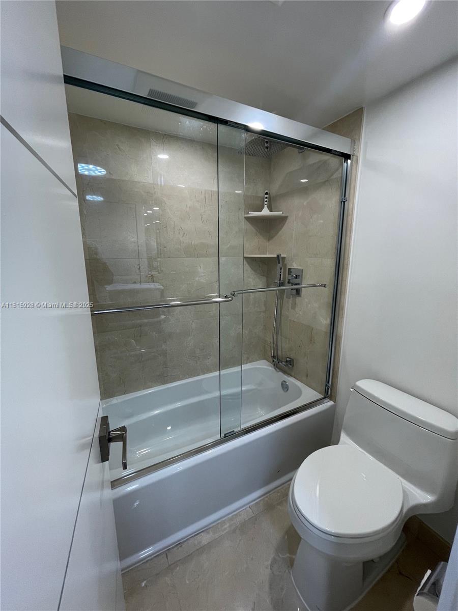 WATERVIEW CONDO - Residential Lease