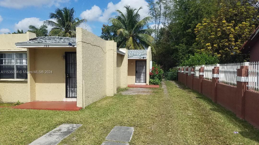 Great Investment! Duplex in the city of Florida City Fl.  This opportunity won't last!