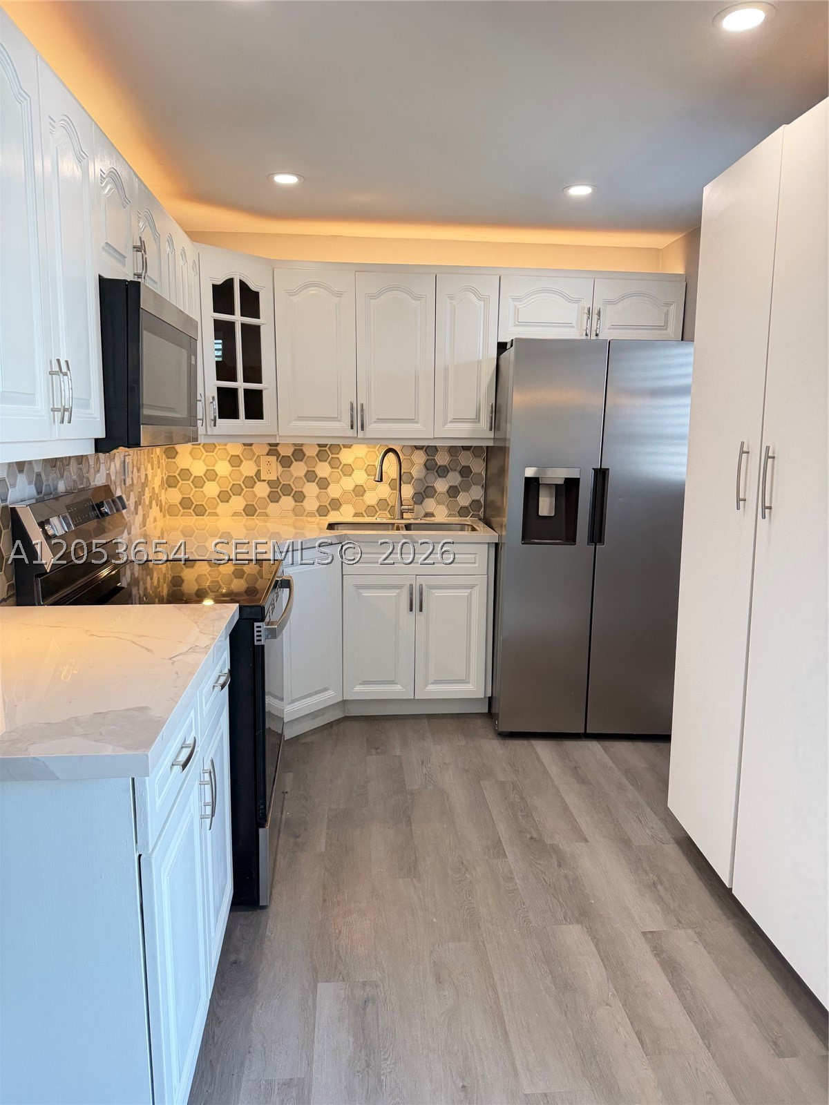 Great apartment at the Conquistador Condominium. Unit is located on the second floor and features 2 bedroom and two bathrooms with lots of closet space, it has tile throughout, with a renovated kitchen and stainless-steel appliances and big balcony. Community amenities include a pool, gym, and gated access to the neighboring shopping center. Water, waste, and sewer are included in the rental payment Please send the complete application along with proof of income, the previous 3 months bank statements, rental application, credit report, and criminal background. Unit is ready to move in. Very easy to show on Lockbox.