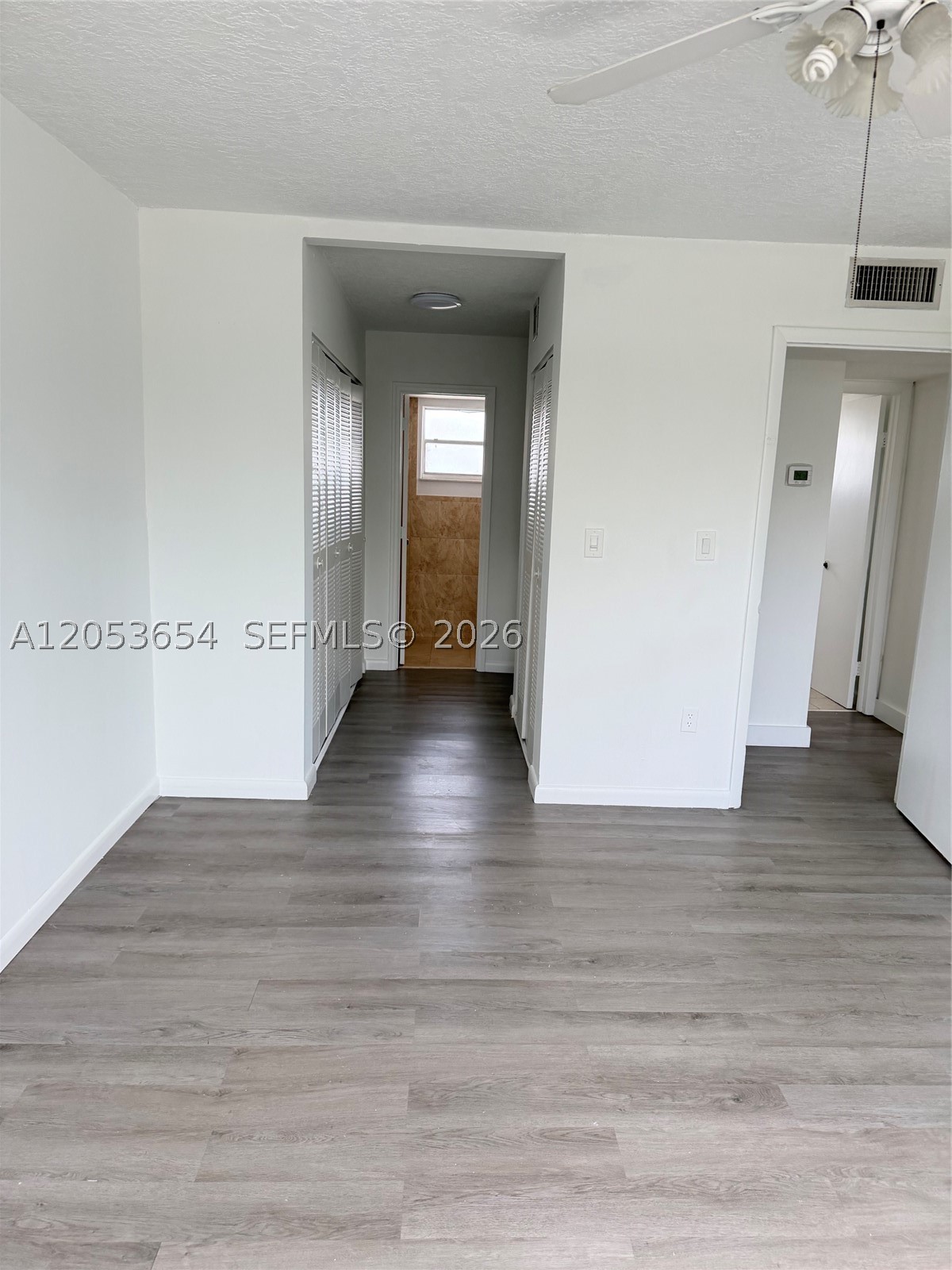 EL CONQUISTADOR SOUTH CON - Residential Lease