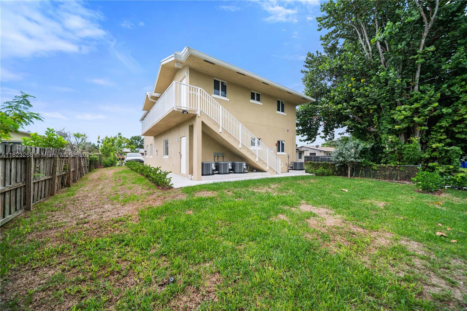 HOLLYWOOD PARK - Residential Income