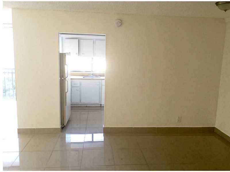 PLAZA OF AMERICAS CONDO P - Residential Lease