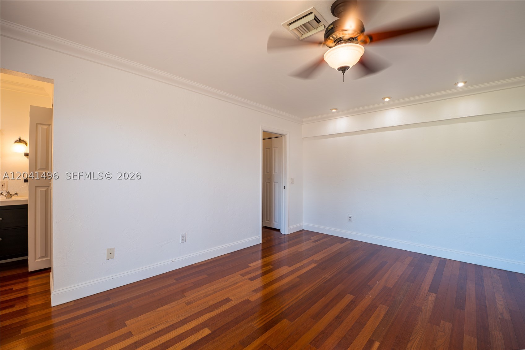 SANDPIPER POINT - Residential