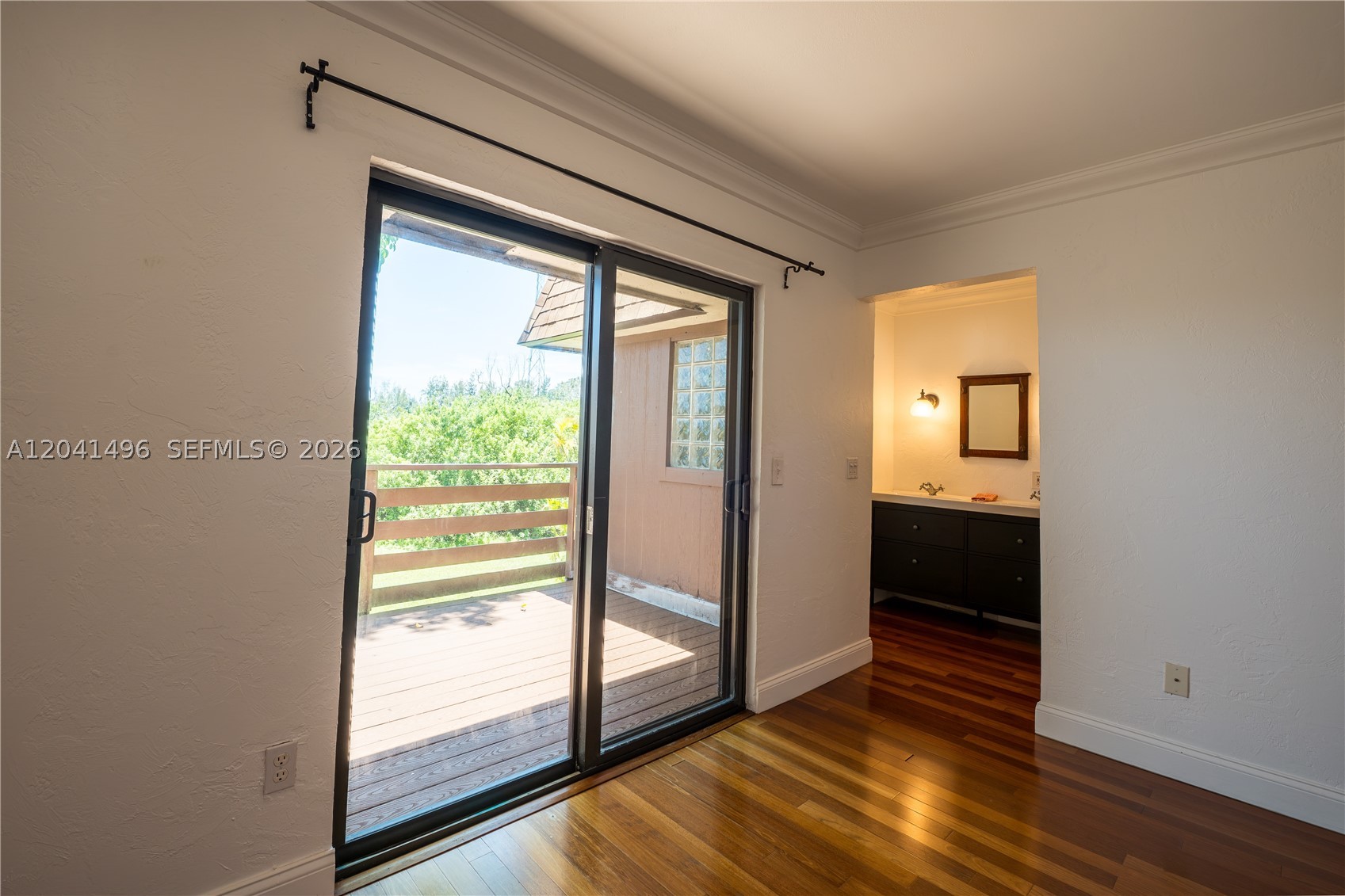 SANDPIPER POINT - Residential