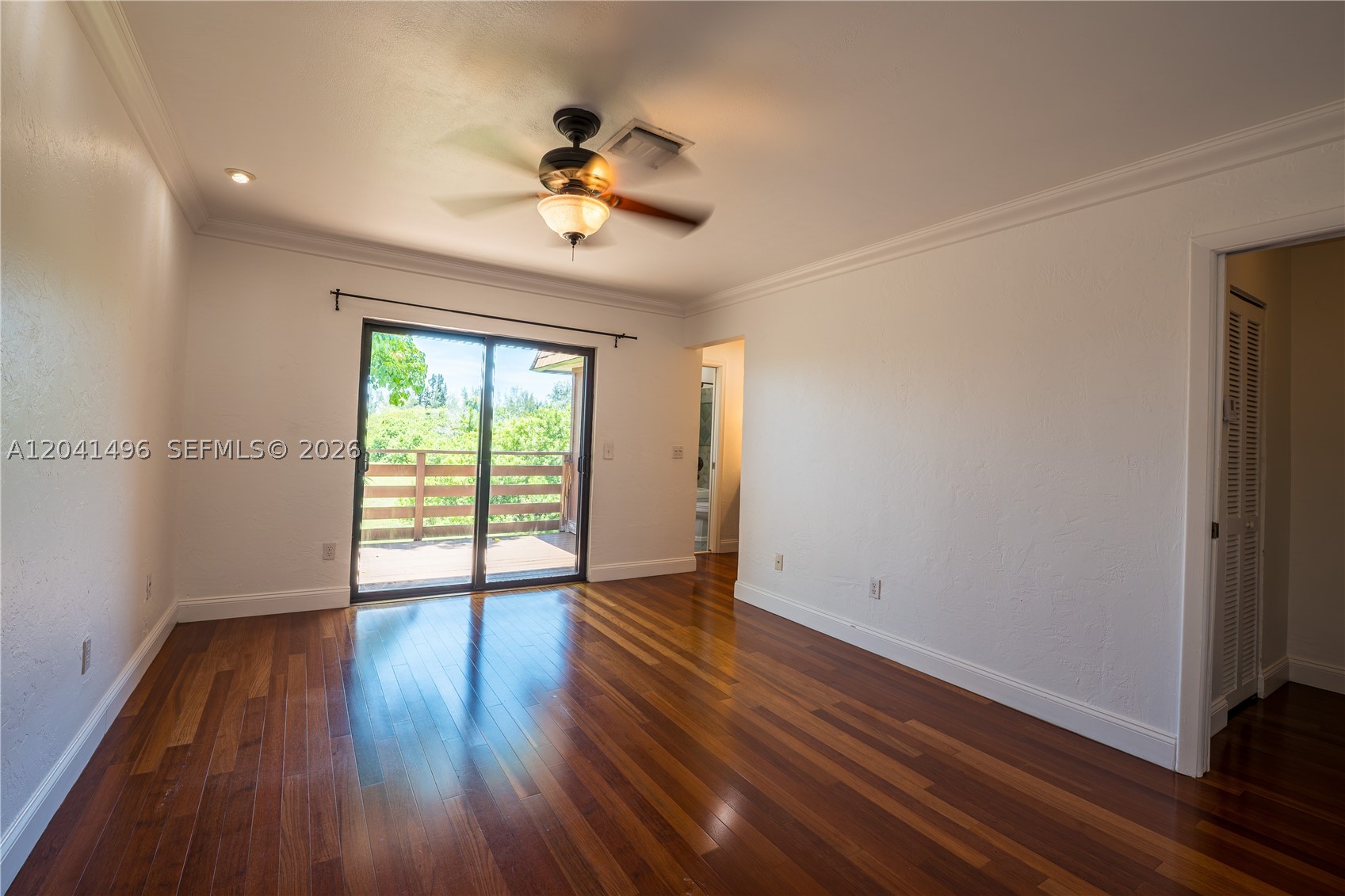 SANDPIPER POINT - Residential