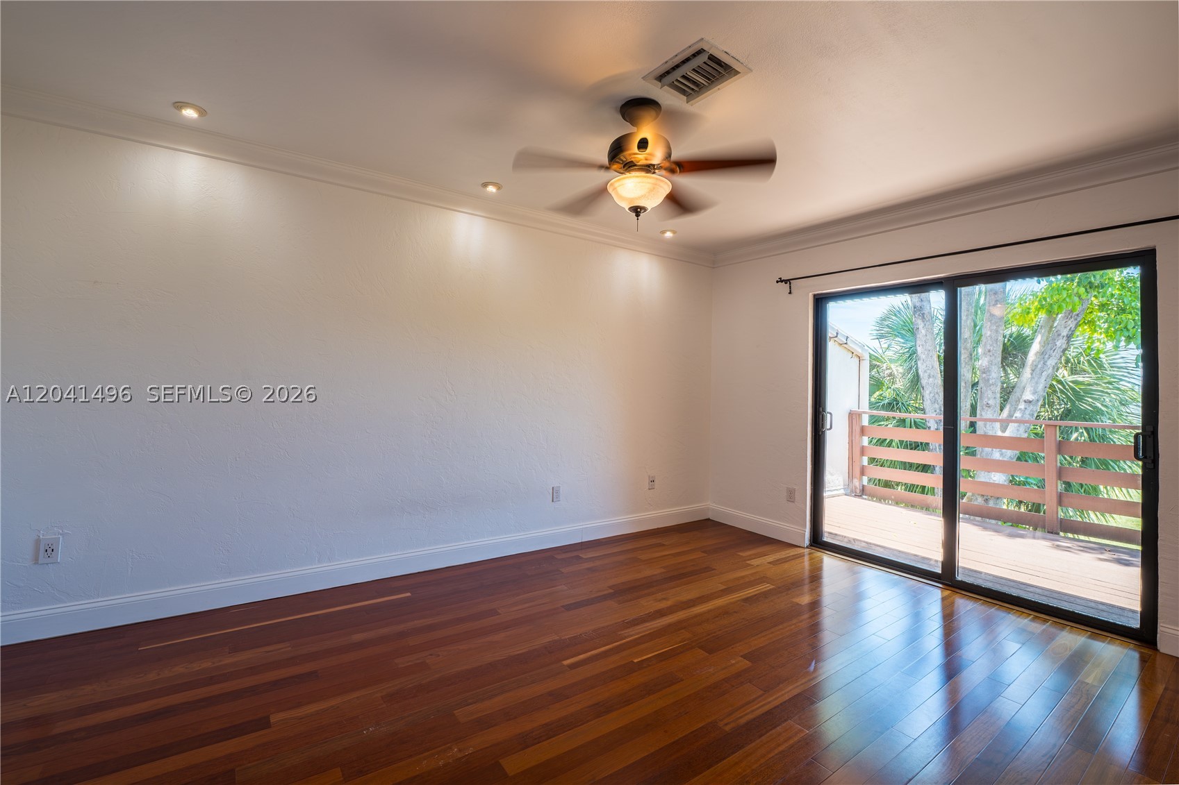 SANDPIPER POINT - Residential