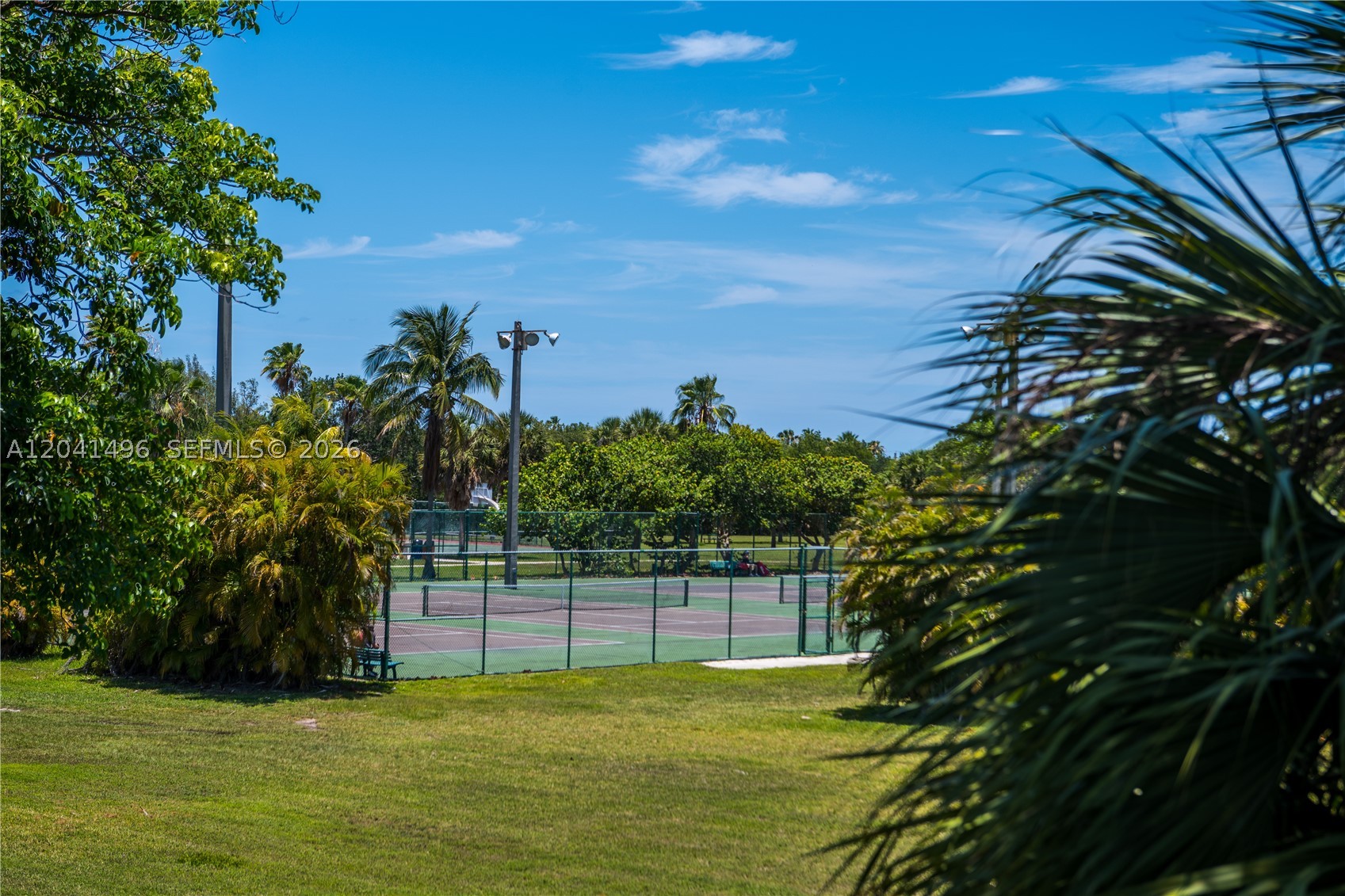 SANDPIPER POINT - Residential