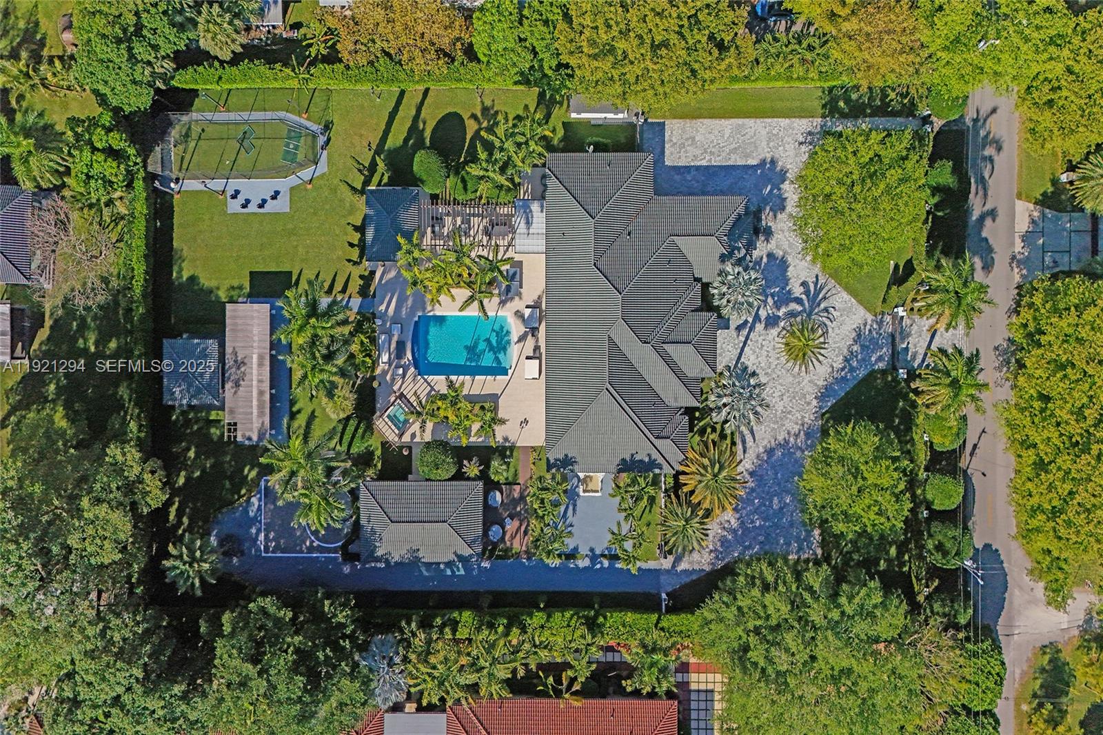 MILLER DRIVE ESTATES - Residential