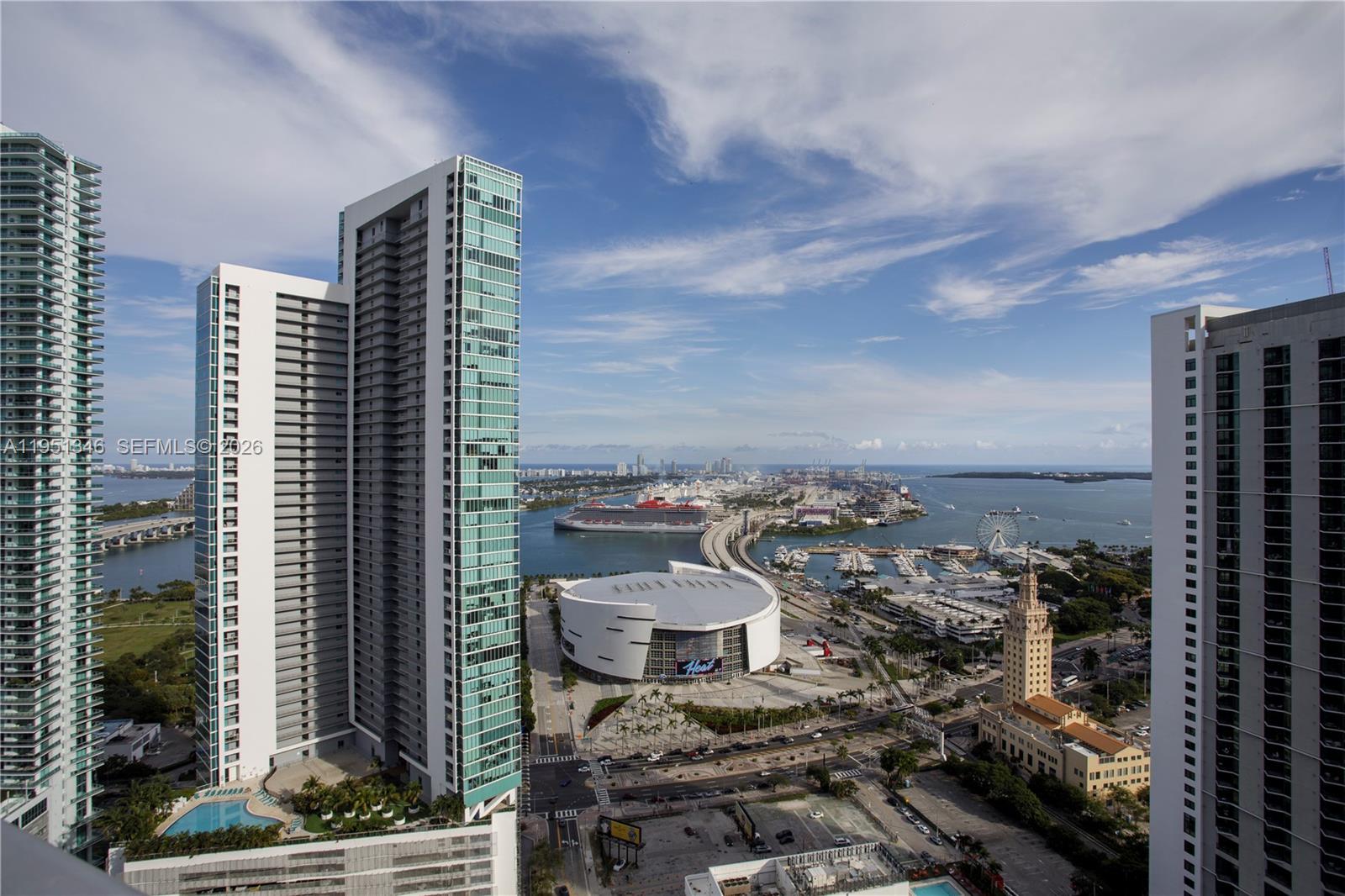 PARAMOUNT MIAMI WORLDCENT - Residential