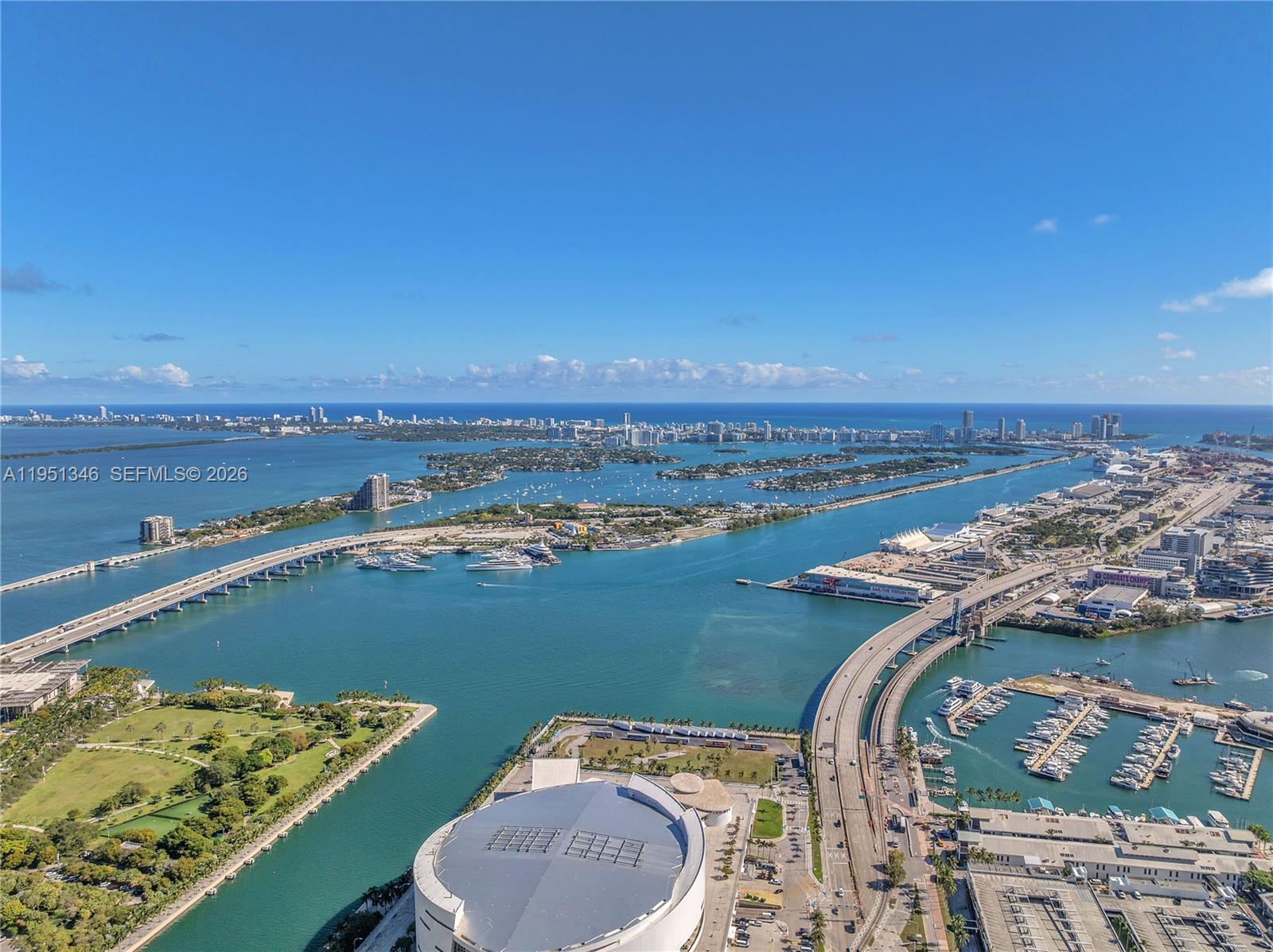 PARAMOUNT MIAMI WORLDCENT - Residential