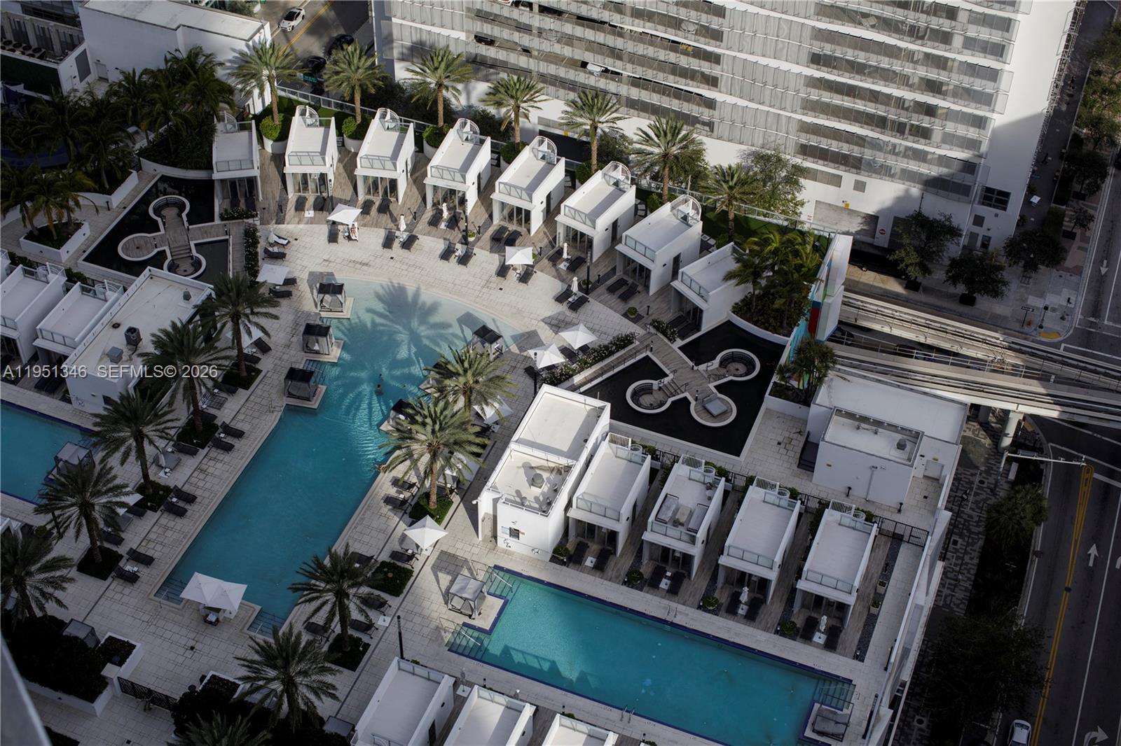 PARAMOUNT MIAMI WORLDCENT - Residential