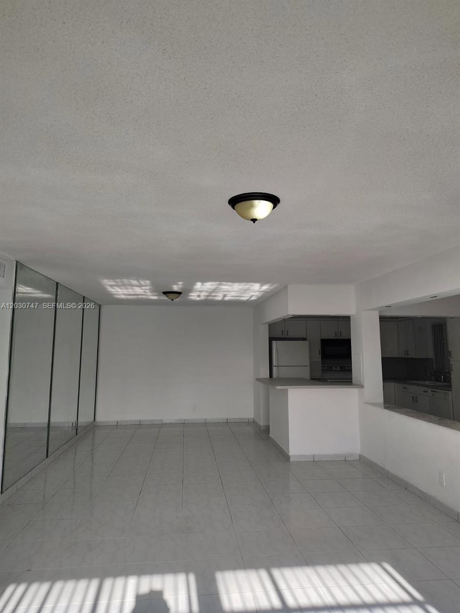 ELDORADO PLAZA WEST CONDO - Residential