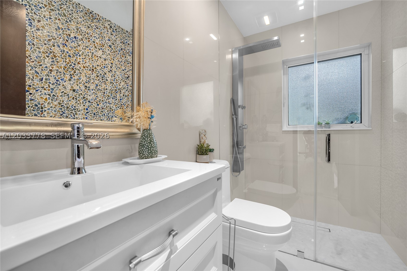 ADEMAR PARK AMD PL - Residential Lease