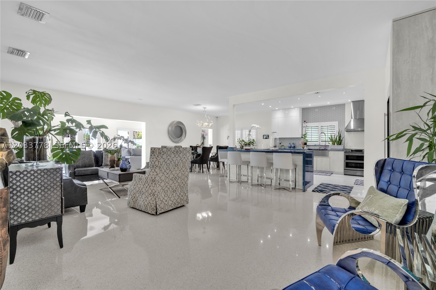 ADEMAR PARK AMD PL - Residential Lease