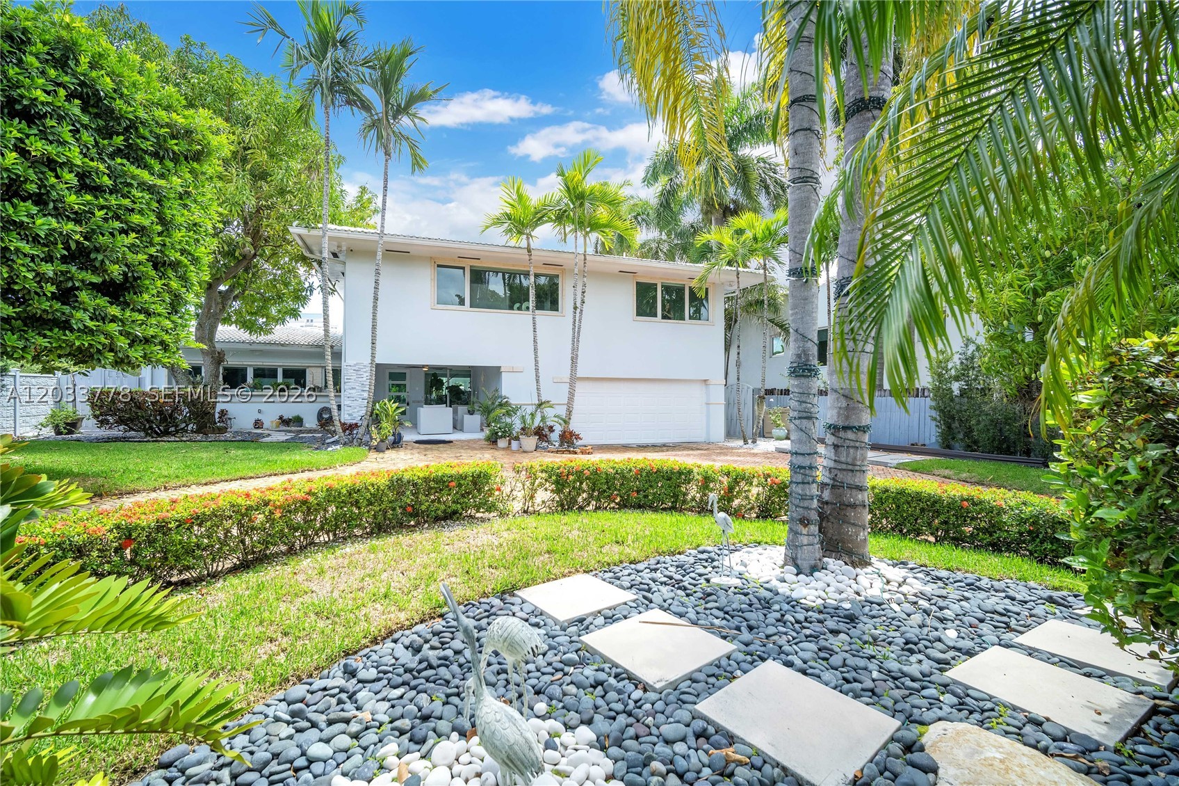ADEMAR PARK AMD PL - Residential Lease