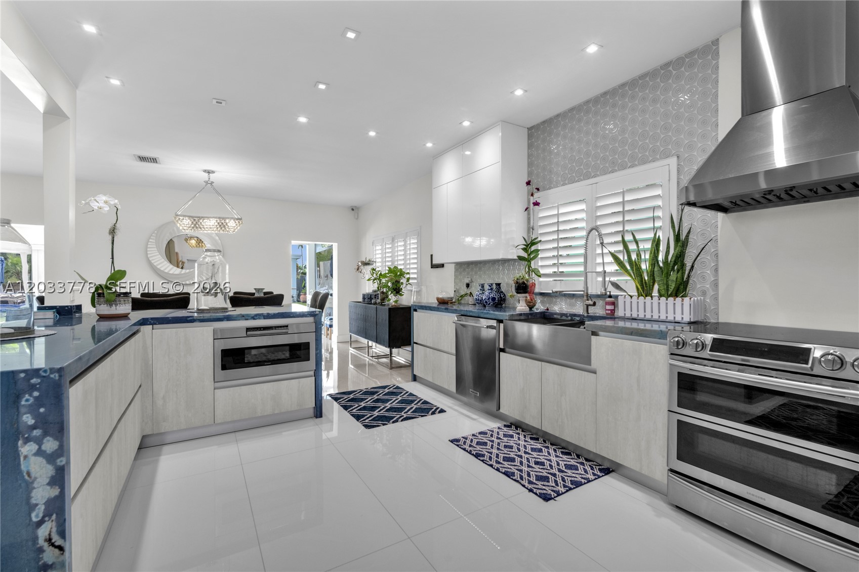 ADEMAR PARK AMD PL - Residential Lease