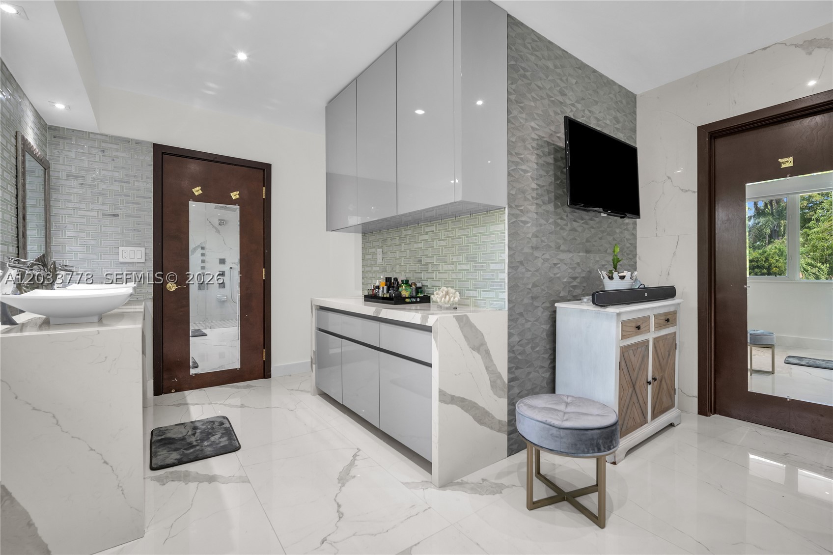 ADEMAR PARK AMD PL - Residential Lease