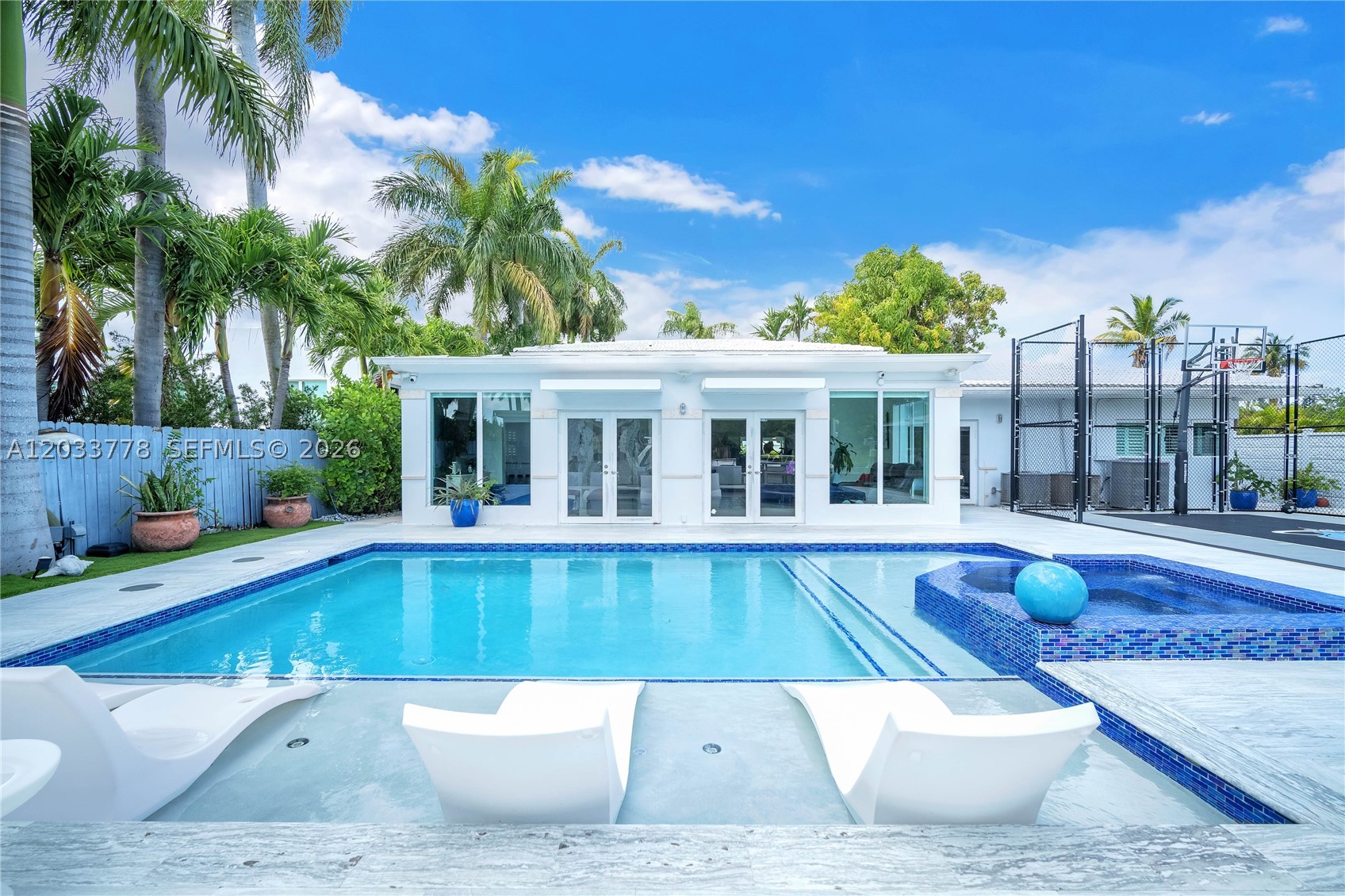 ADEMAR PARK AMD PL - Residential Lease
