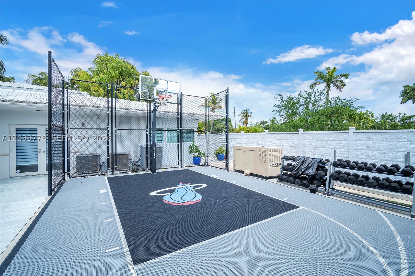 ADEMAR PARK AMD PL - Residential Lease