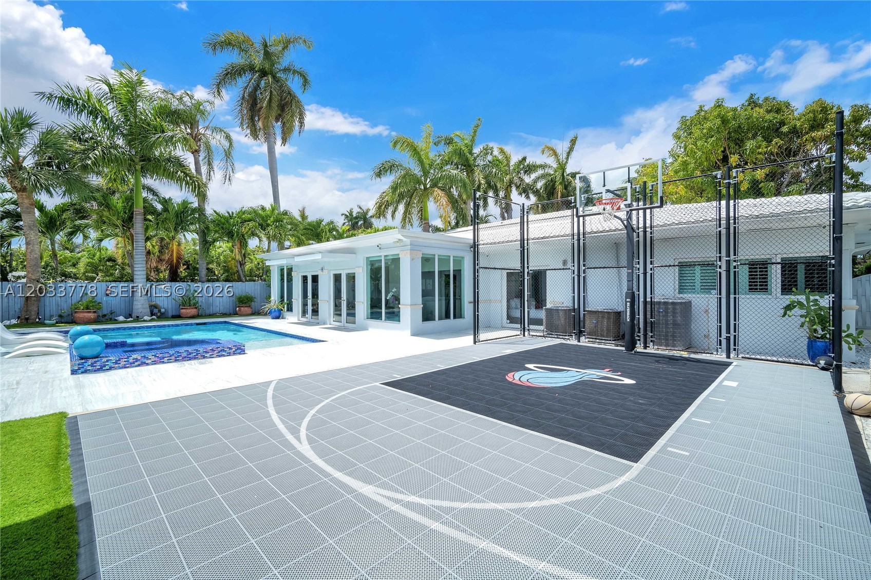 ADEMAR PARK AMD PL - Residential Lease