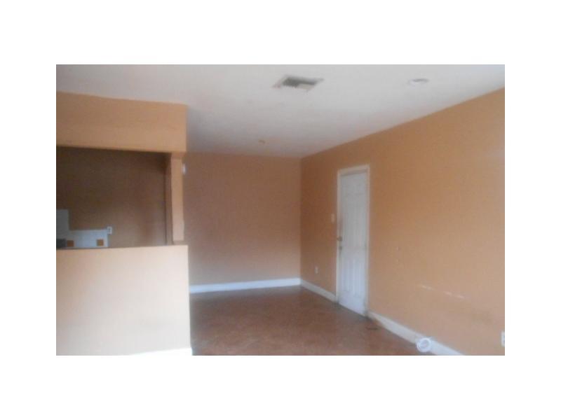 ESSEX VILLAGE-THIRD ADDIT - Residential