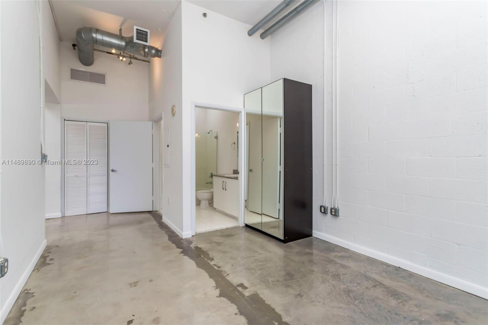 THE YORKER CONDO - Residential Lease
