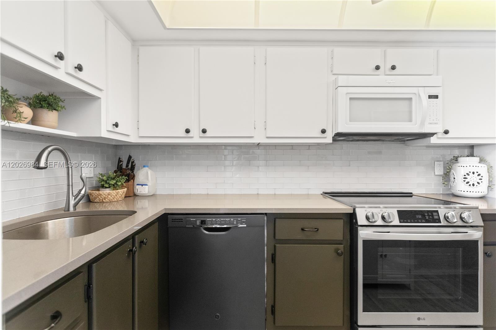 COASTAL WINDS SOUTH CO-OP - Residential