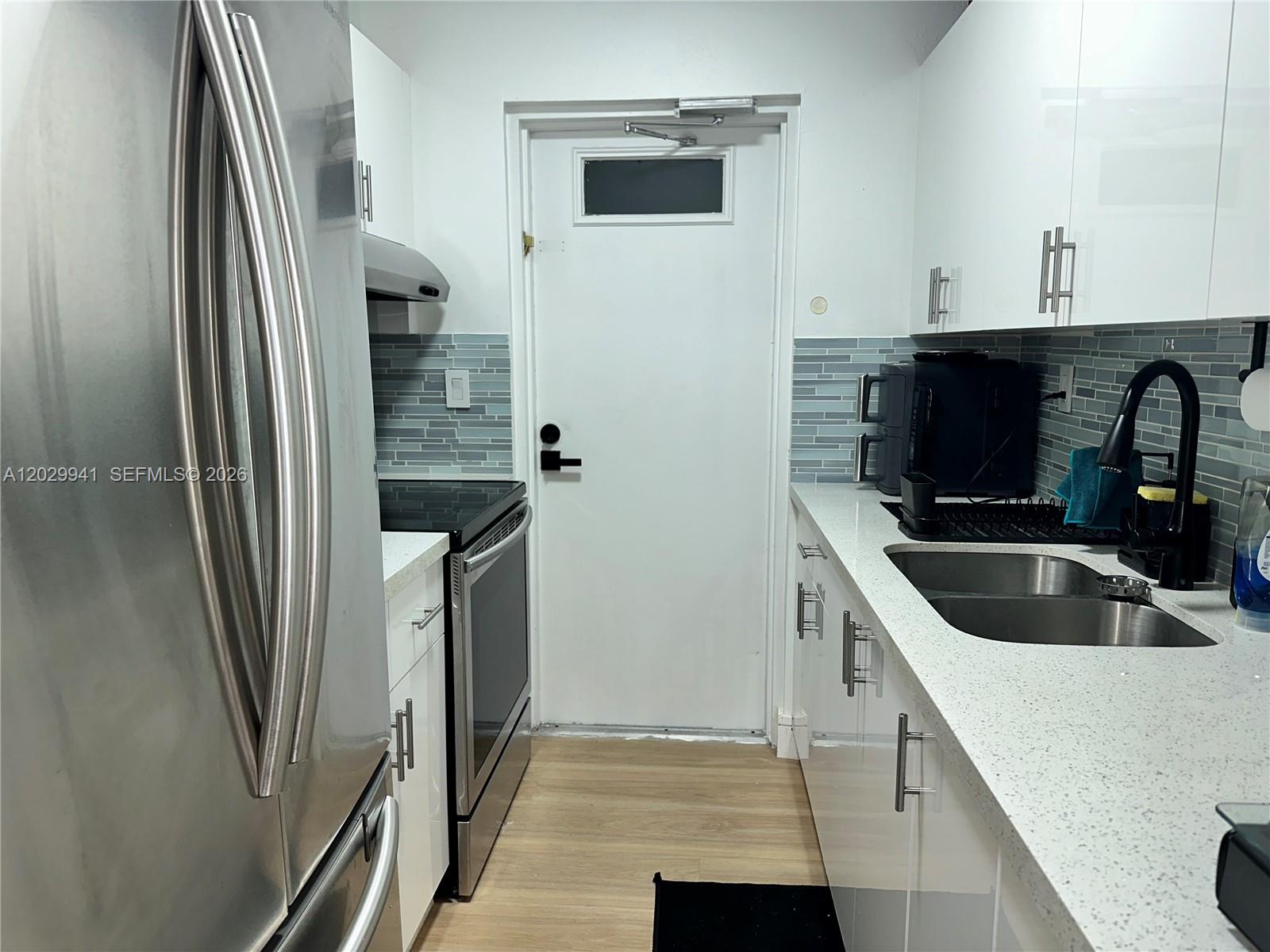 THE BERKELEY CONDO - Residential