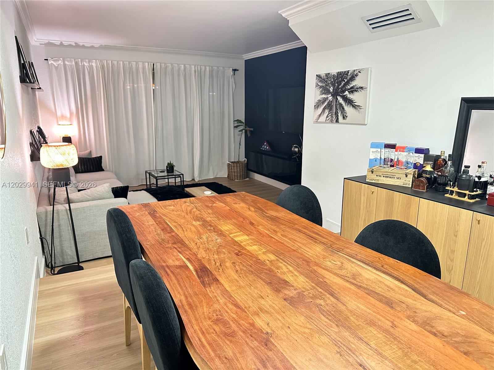 THE BERKELEY CONDO - Residential