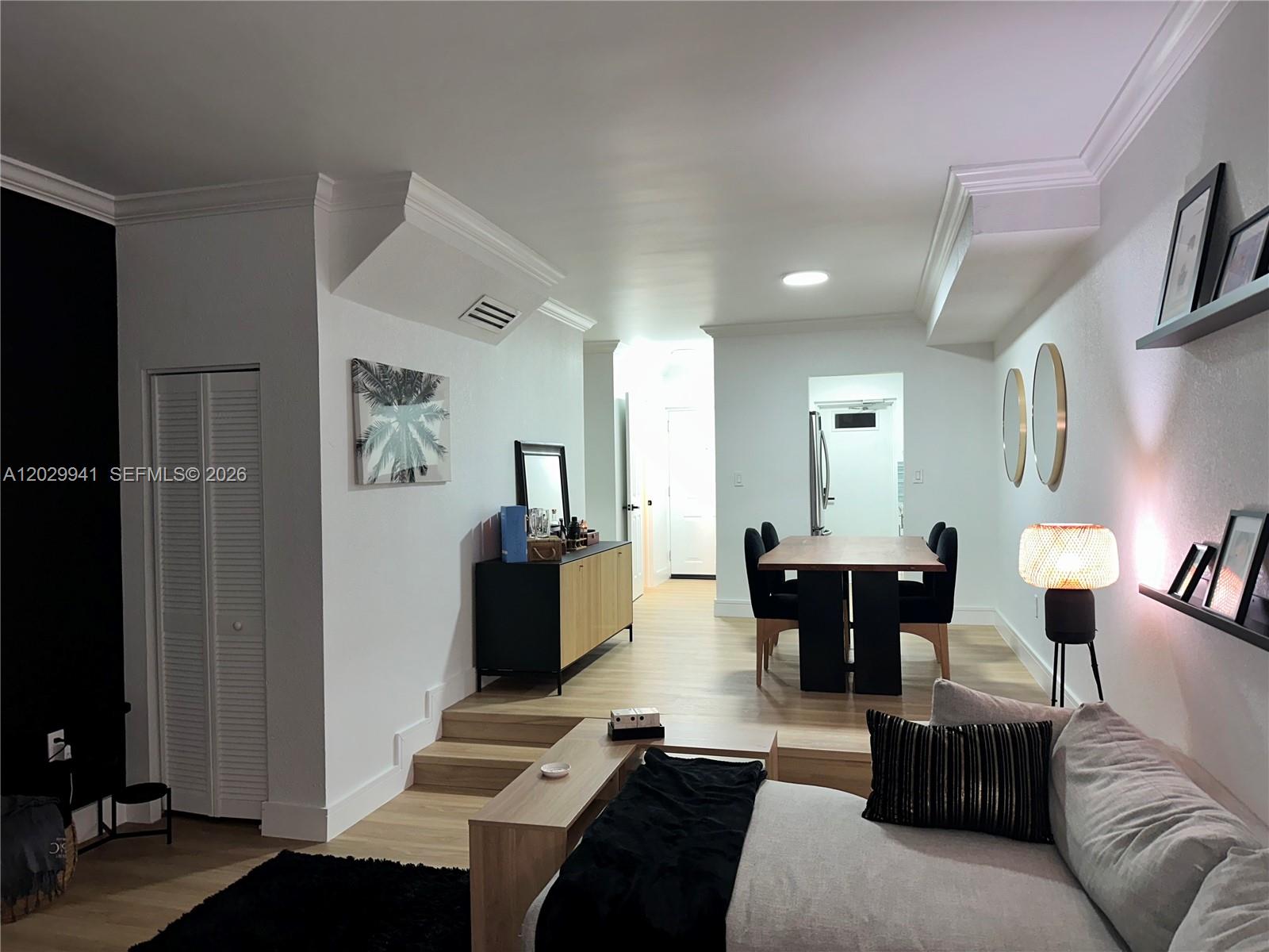 THE BERKELEY CONDO - Residential