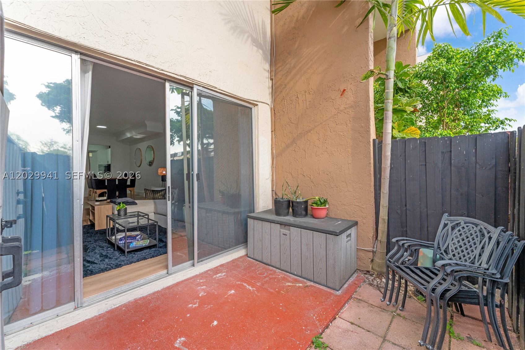 THE BERKELEY CONDO - Residential