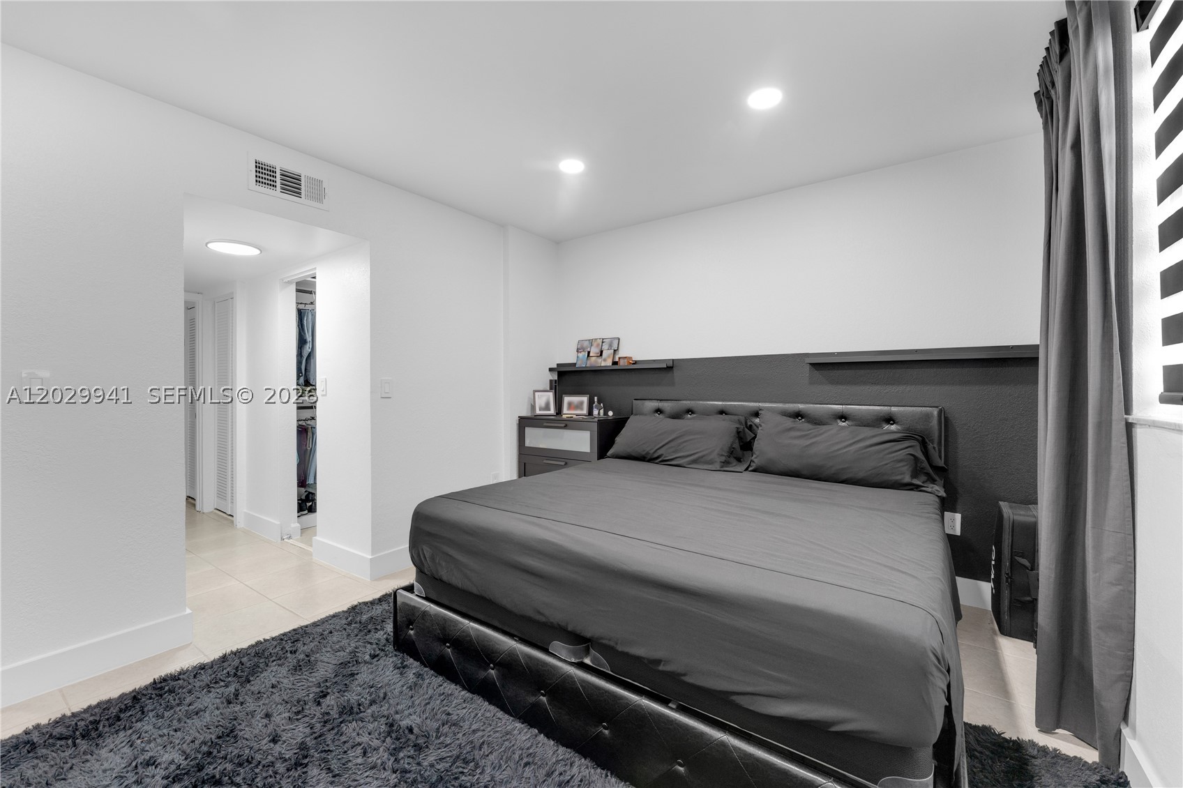 THE BERKELEY CONDO - Residential