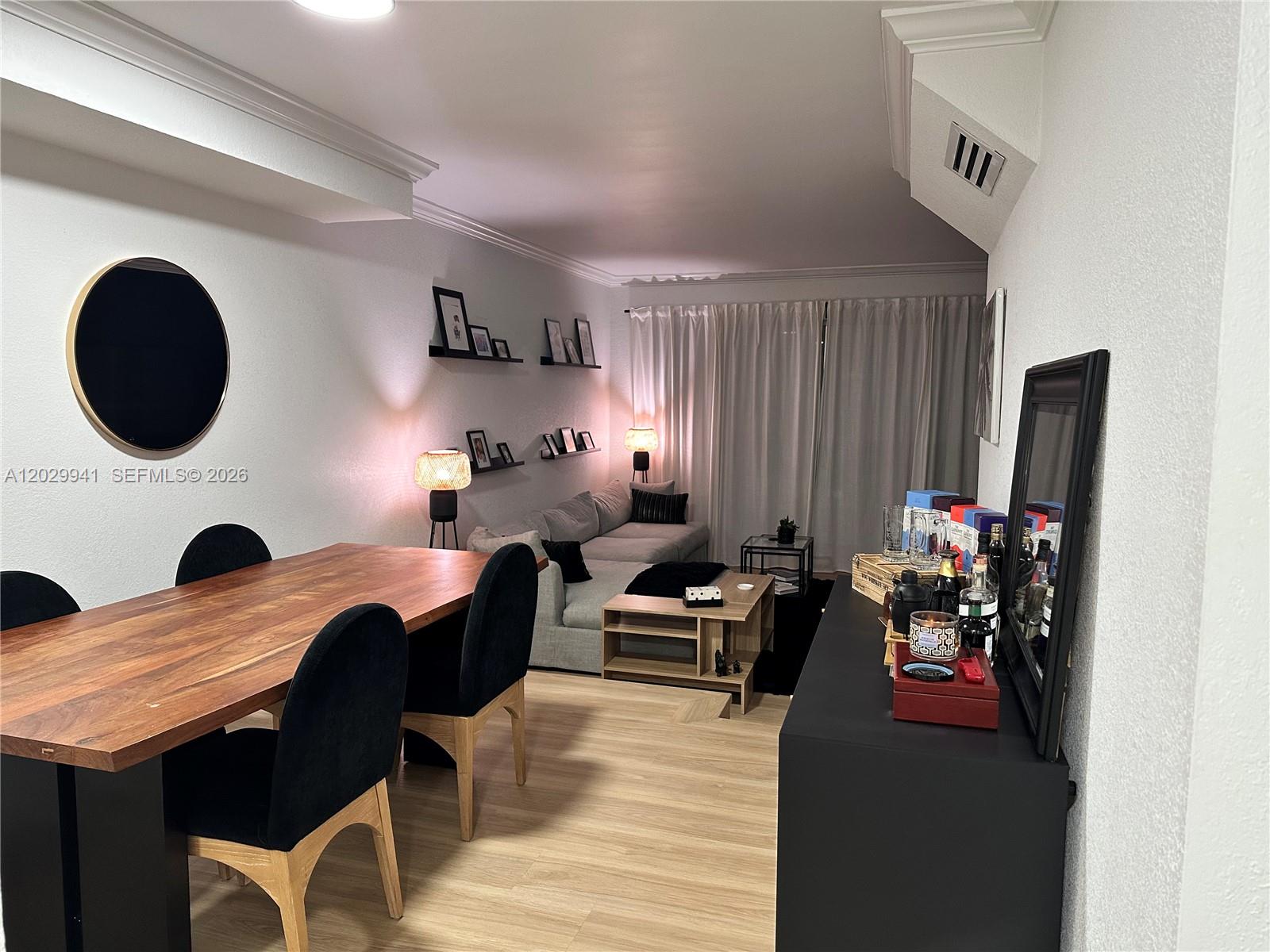 THE BERKELEY CONDO - Residential