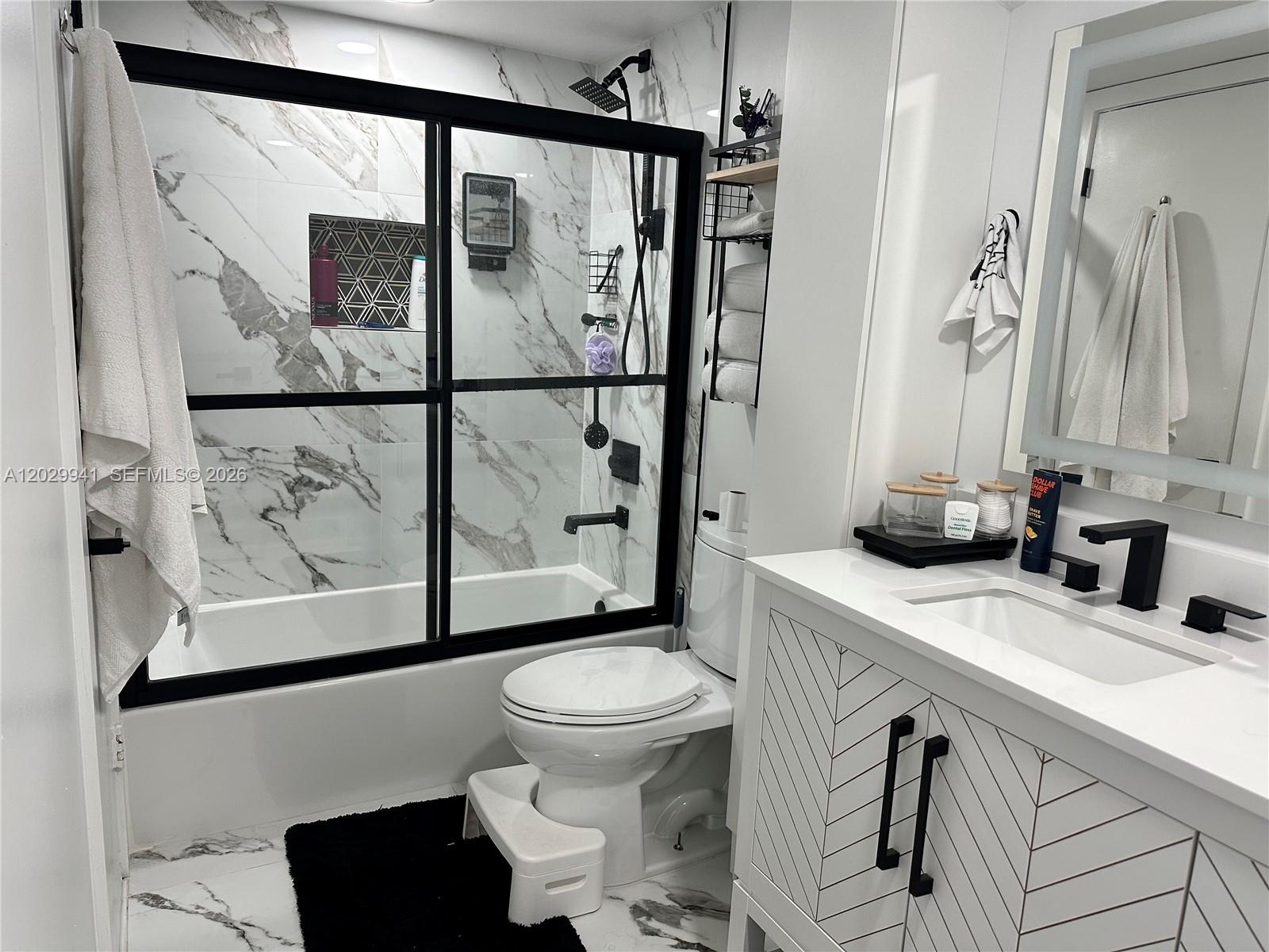 THE BERKELEY CONDO - Residential