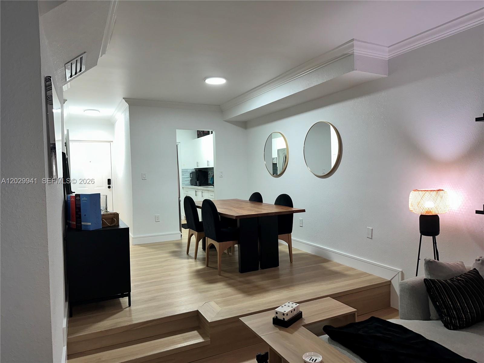THE BERKELEY CONDO - Residential