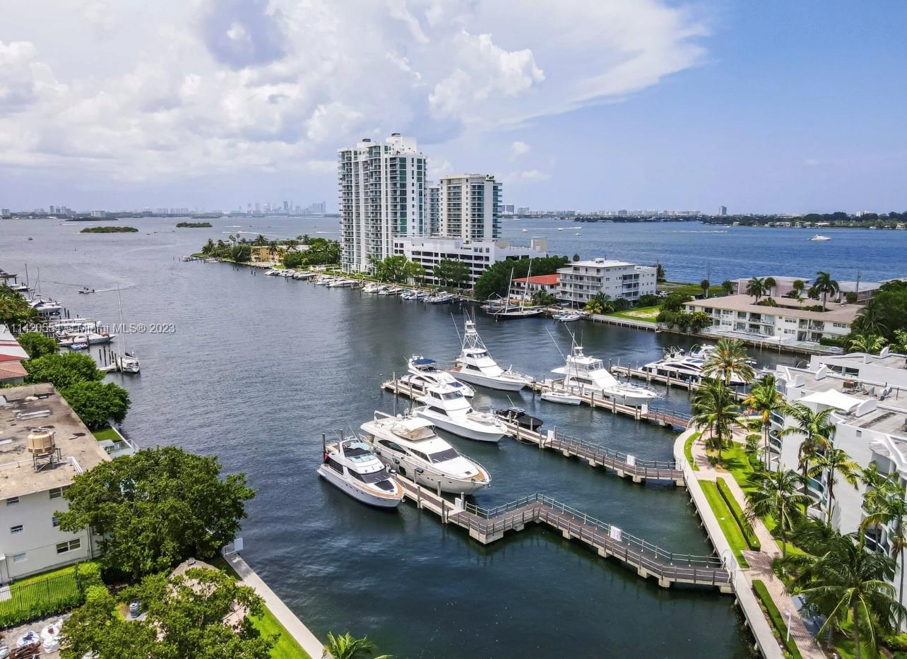 360 CONDO C - Residential