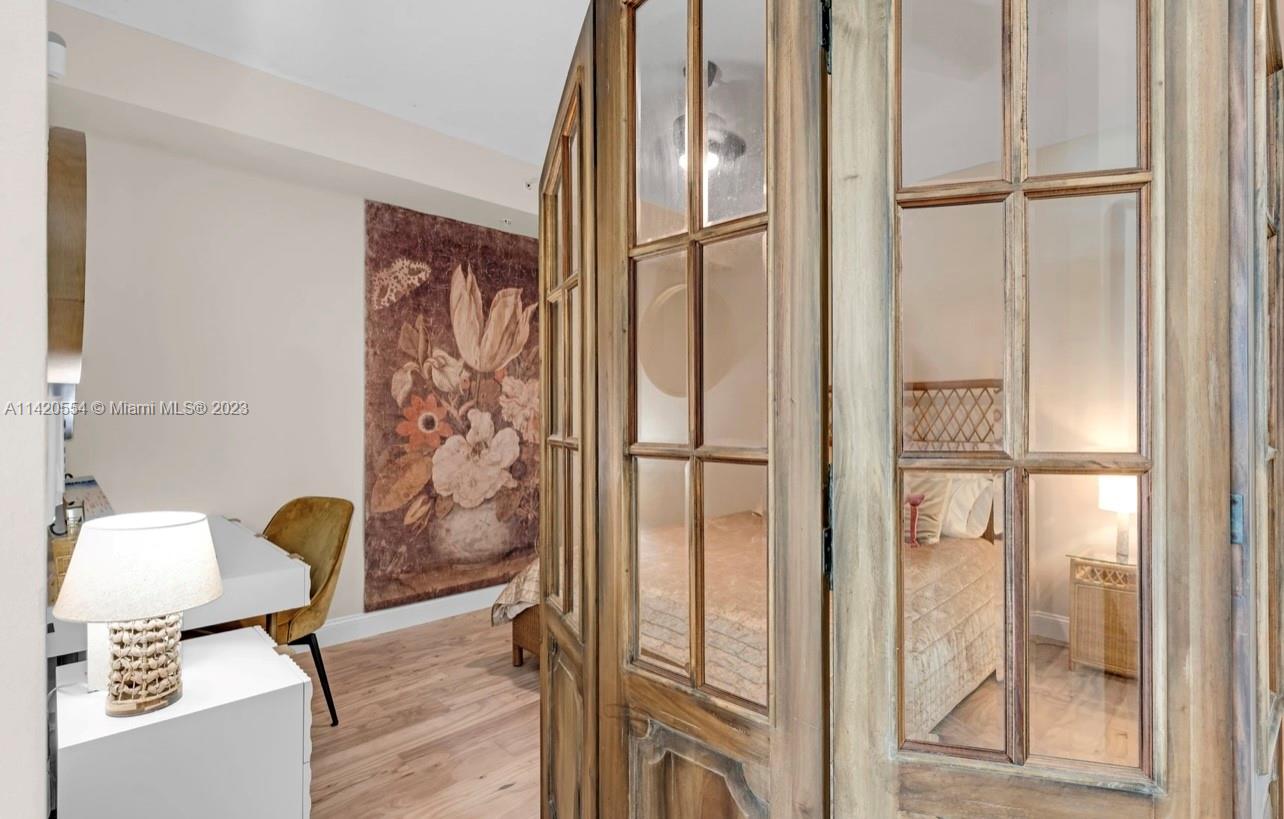 360 CONDO C - Residential