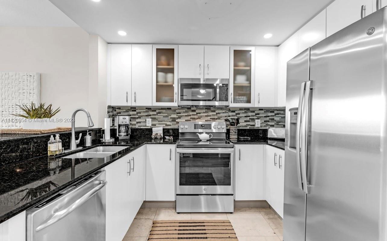 360 CONDO C - Residential