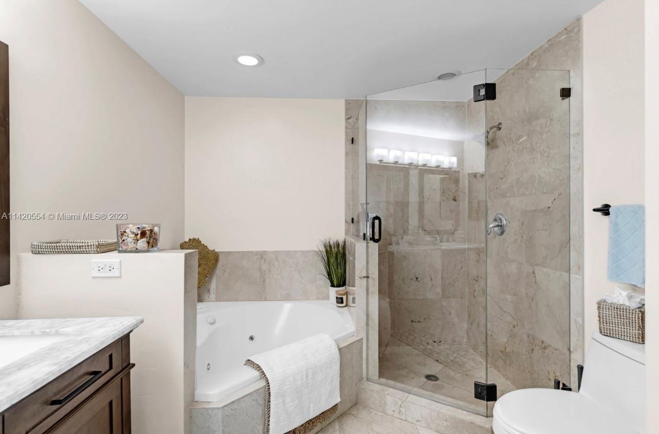 360 CONDO C - Residential