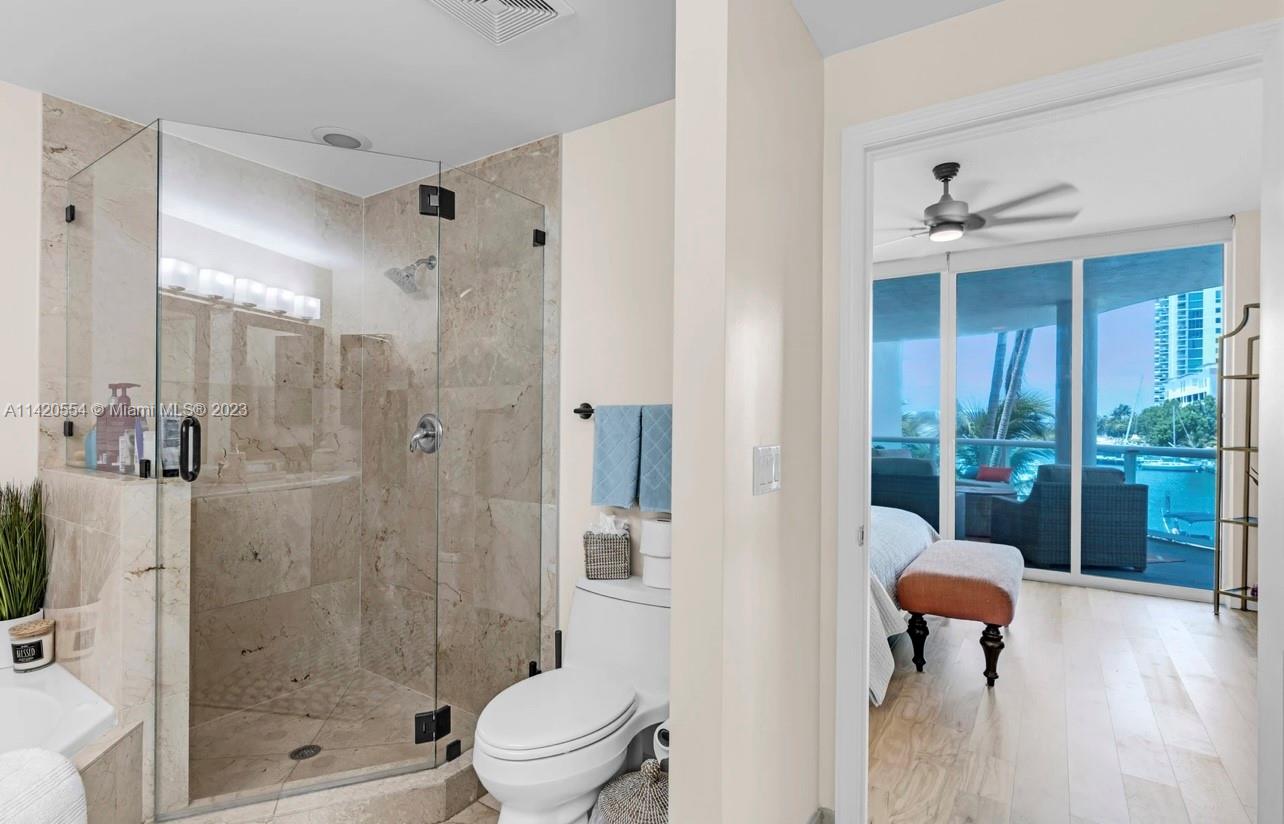 360 CONDO C - Residential