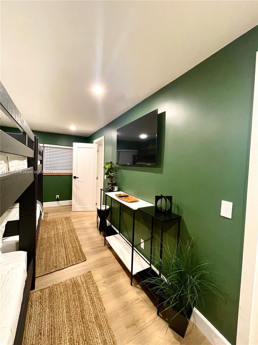 FOREST RIDGE PARK - Residential Income