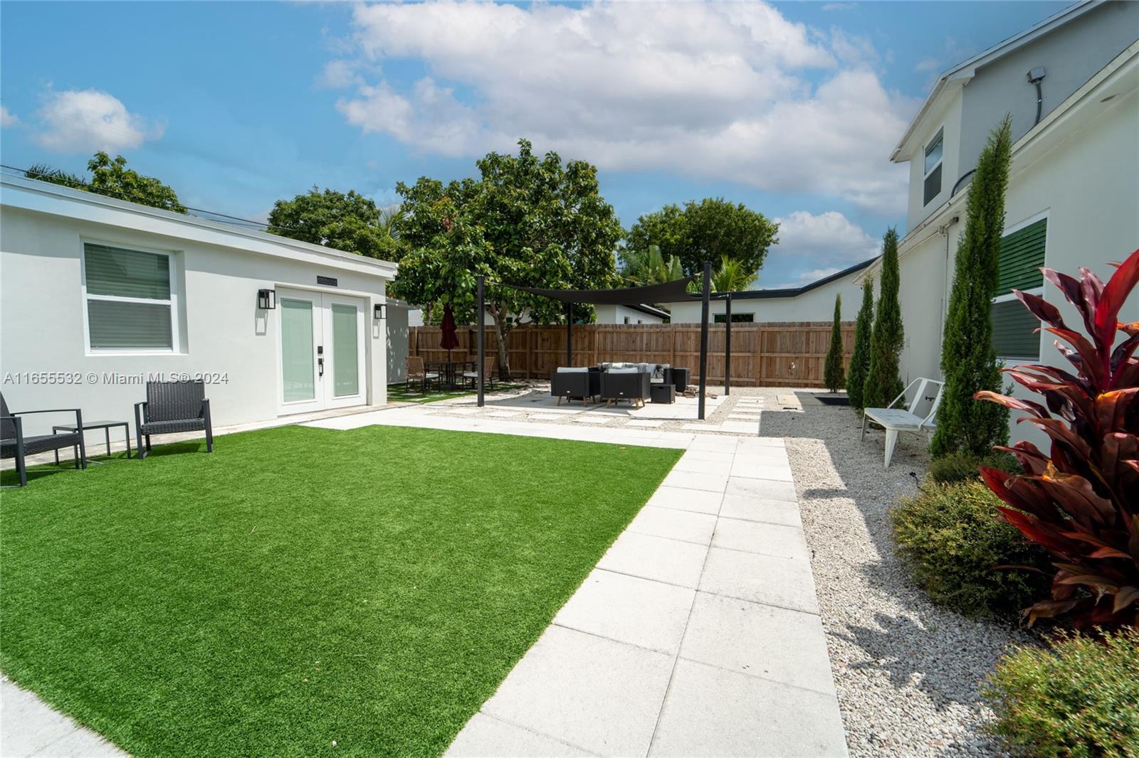 FOREST RIDGE PARK - Residential Income